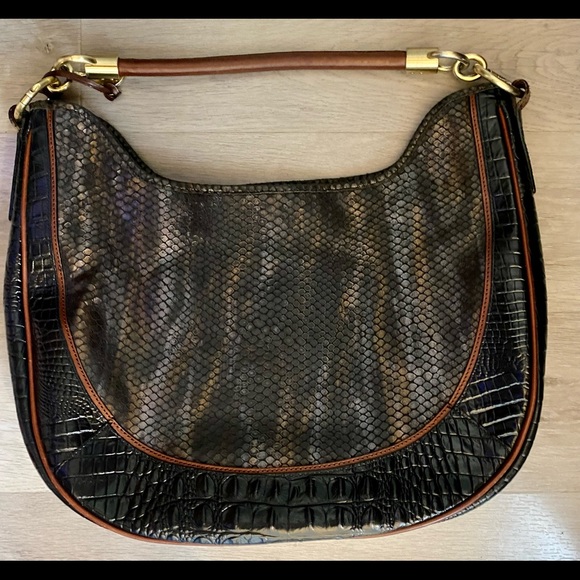 DESIGNED BY BRAHMIN!!!! Awesome Condition Shoulder Purse. 10 1/2 W X 15 L - Picture 2 of 6